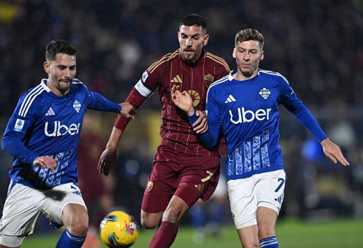 助攻数高居 助攻数高居