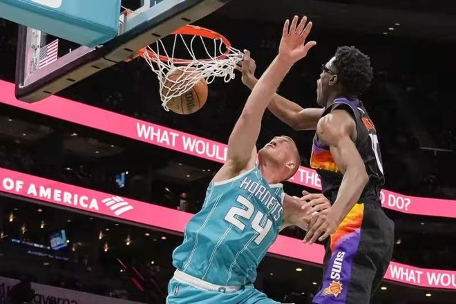 证明了他在 证明了他在