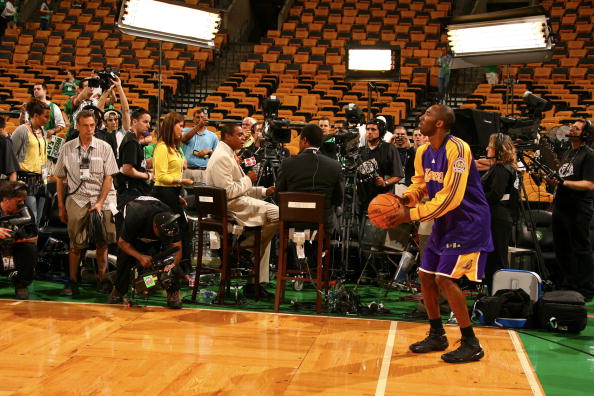 牌动作误导 牌动作误导